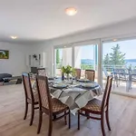 Homes In 41677
